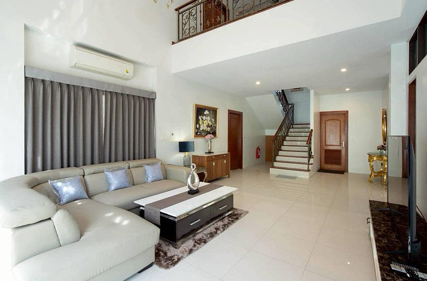 House with Private Pool in Rama 9 
